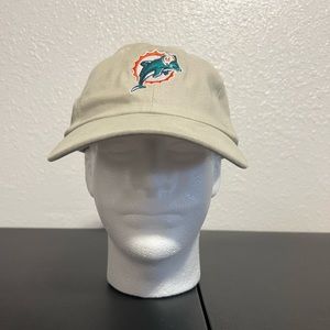 Vintage Miami dolphins hat. Great condition.